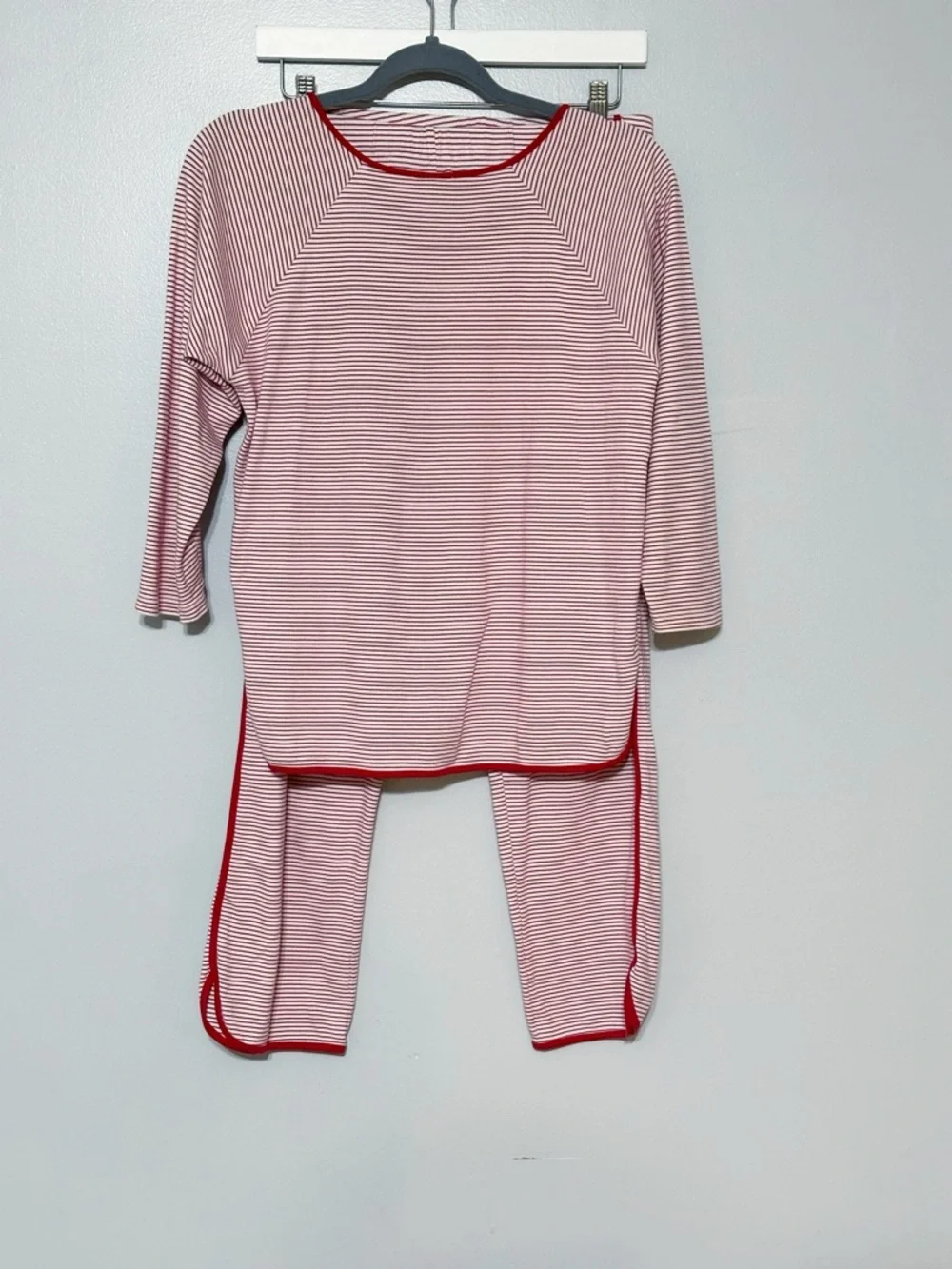 LAKE Red Stripe Long Sleeve Pajamas Set Size Small - Picture 4 of 7